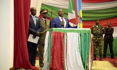 Burundi's President President Pierre Nkurunziza delivers his speech after being sworn-in for a third term following his re-election at the Congress Palace in Kigobe district, Bujumbura, August 20, 2015. REUTERS/Evrard Ngendakumana