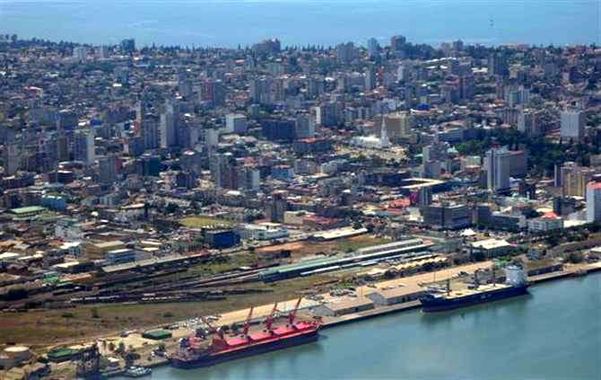 Mhoje_maputoview3_photo_jpg