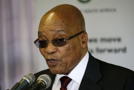 South Africa's President Jacob Zuma speaks during his visit to the Lodewyk P. Spies Old Age Home in Eersterust, Pretoria, December 15, 2015. REUTERS/Siphiwe Sibeko
