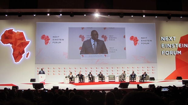 Mhoje_africanexteinstein_photo_jpg