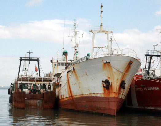 Mhoje_barcopanama1_photo_jpg