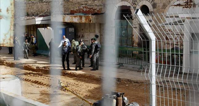 Mhoje_israelpalestinianexec_photo_jpg