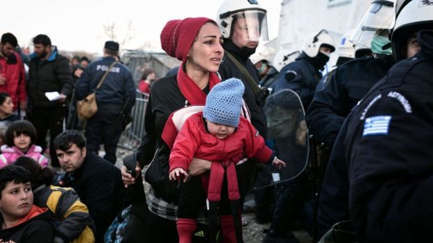 Mhoje_migrantstusk_photo_jpg