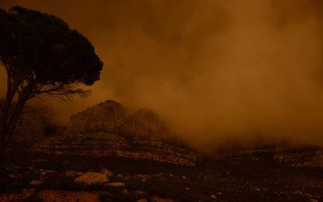 Mhoje_tablemountainsa_photo_jpg