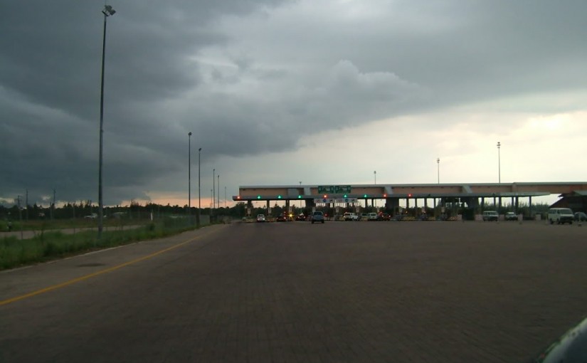 Mhoje_tollboothmaputo_photo_jpg