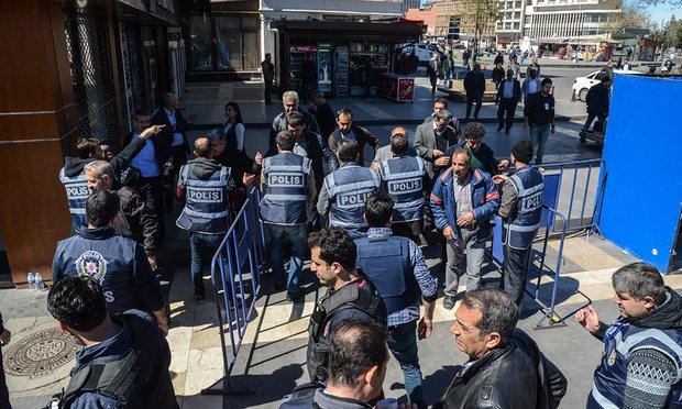 Mhoje_turkeyattack_photo_jpg