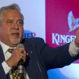 Kingfisher Airlines Chairman Vijay Mallya speaks to the media during a news conference in Mumbai November 15, 2011. REUTERS/Vivek Prakash/File photo
