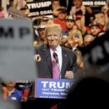 Republican U.S. presidential candidate Donald Trump speaks to supporters in Charleston, West Virginia, U.S. May 5, 2016.  REUTERS/Chris Tilley