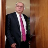 Brazil's then Communications Minister Paulo Bernardo arrives for a news conference in Brasilia, Brazil, September 30, 2014.  REUTERS/Ueslei Marcelino/File photo