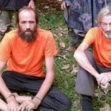 Hostages Canadian national Robert Hall (R) and Norwegian national Kjartan Sekkingstad (L) are seen in this undated picture released to local media, in Jolo island in southern Philippines. Handout/ via REUTERS