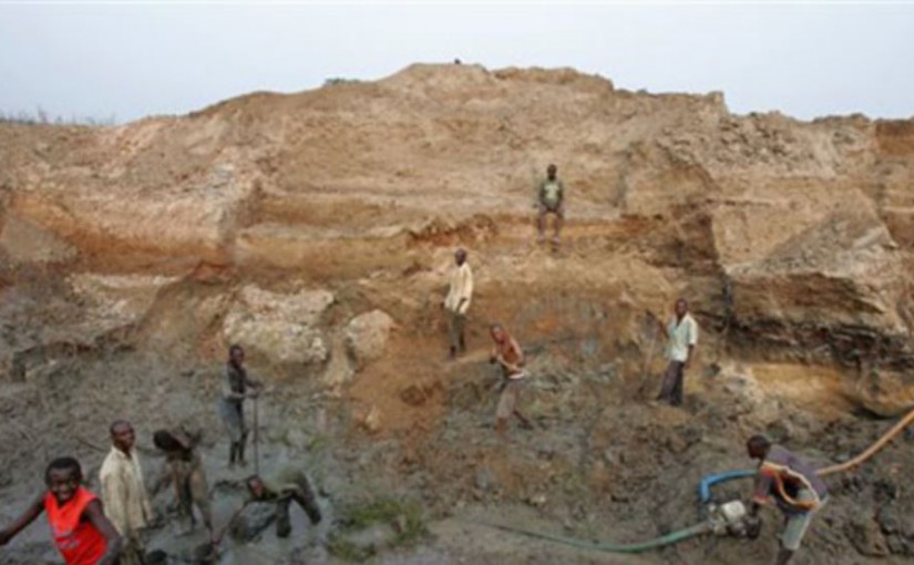 Mhoje_chibutoheavysands_photo_jpg