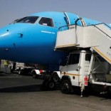 Workers service an EgyptAir flight at International Cairo Airport, Egypt May 21, 2016. REUTERS/Amr Abdallah Dalsh