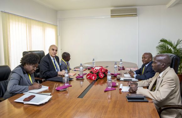 Mhoje_jointcommitteeelusa_photo_jpg