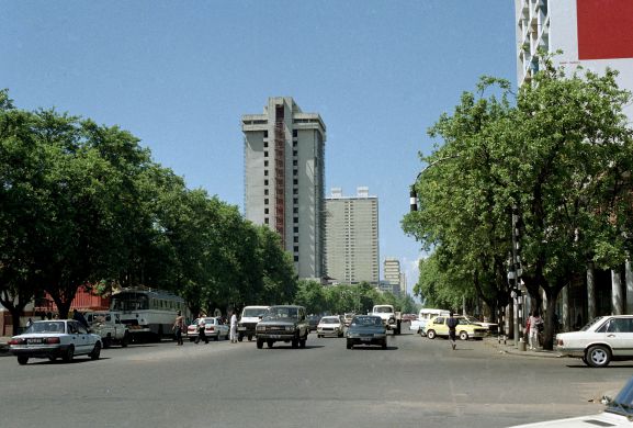 Mhoje_maputoviewfilelusa_photo_jpg
