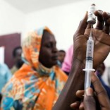 Staff members of the Teaching Hospital receive the first vaccination treatment for yellow fever in El Geneina, West Darfur in this November 14, 2012 handout. According to UNAMID, the hospital, which has already treated 106 cases of yellow fever among of which 38 people have died, is expecting to receive thousands more vaccines. REUTERS/Albert Gonzalez Farran