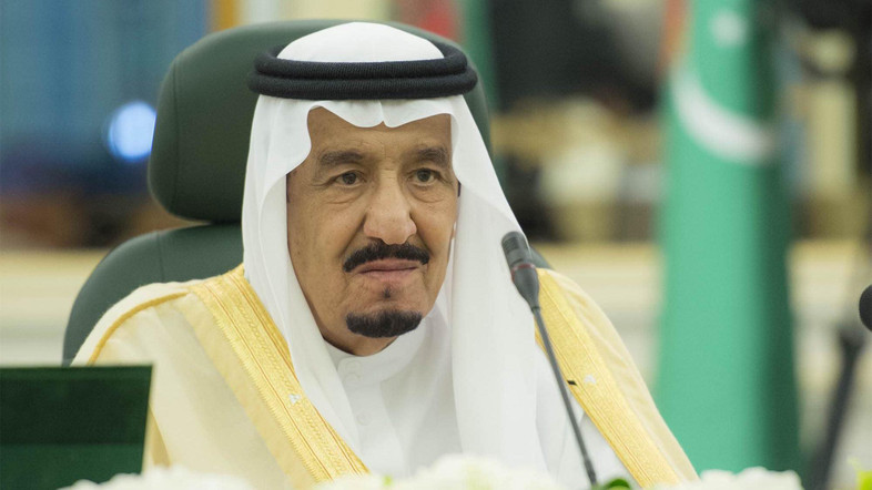 A handout picture provided by the Saudi Royal Palace on May 1, 2016 shows Saudi King Salman bin Abdulaziz al-Saud during a meeting with Turkmen President in Riyadh.   / AFP PHOTO / Saudi Royal Palac / BANDAR ALGALOUD / === RESTRICTED TO EDITORIAL USE - MANDATORY CREDIT "AFP PHOTO / HO / SAUDI ROYAL PALACE" - NO MARKETING NO ADVERTISING CAMPAIGNS - DISTRIBUTED AS A SERVICE TO CLIENTS ===