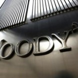 A Moody's sign is displayed on 7 World Trade Center, the company's corporate headquarters in New York, February 6, 2013. REUTERS/Brendan McDermid