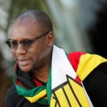 Zimbabwean Pastor Evan Mawarire looks on during his interview with Reuters in Johannesburg, South Africa, July 19, 2016.    REUTERS/Siphiwe Sibeko