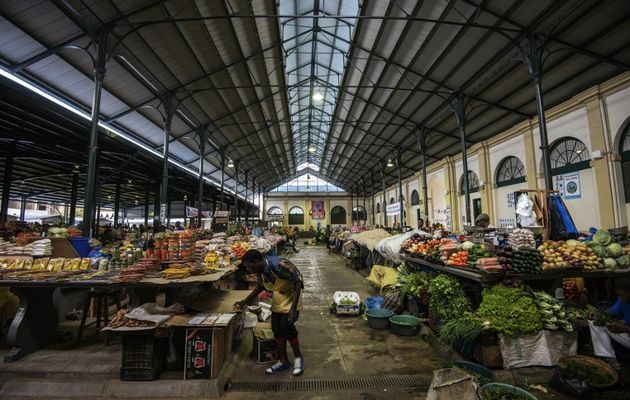 Mhoje_marketmozeconomy_photo_jpg