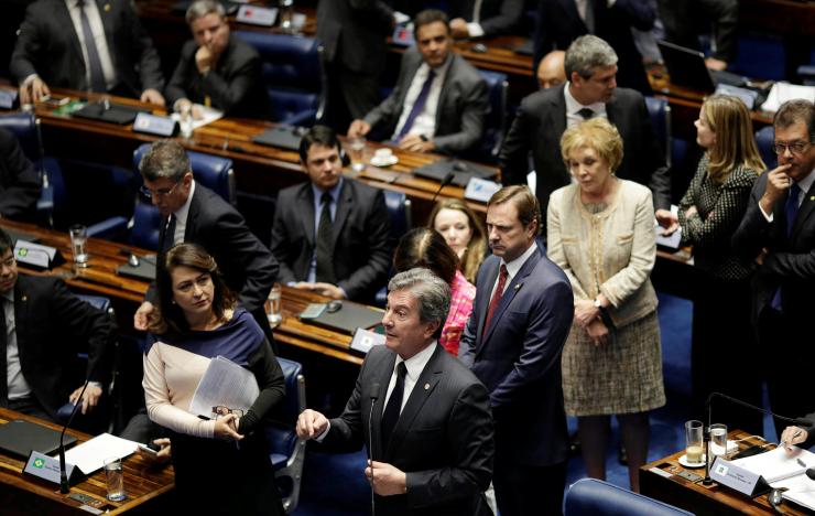 Senator Fernando Collor speaks during the final session of voting on suspended Brazilian President Dilma Rousseff's impeachment trial in Brasilia, Brazil, August 31, 2016.  REUTERS/Ueslei Marcelino