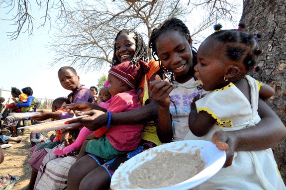 Mhoje_childrenfood_photo_jpg