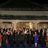 Leaders pose for a family picture during the G20 Summit in Hangzhou, Zhejiang province, China September 4, 2016. REUTERS/Damir Sagolj
