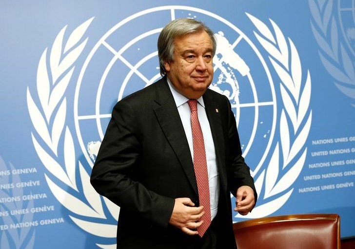 Antonio Guterres, United Nations High Commissioner for Refugees (UNHCR), arrives for a news conference at the United Nations in Geneva, Switzerland December 18, 2015.  REUTERS/Denis Balibouse/File photo