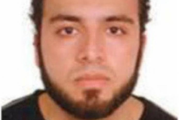 Ahmad Khan Rahami in a photo released by the FBI.     REUTERS/FBI