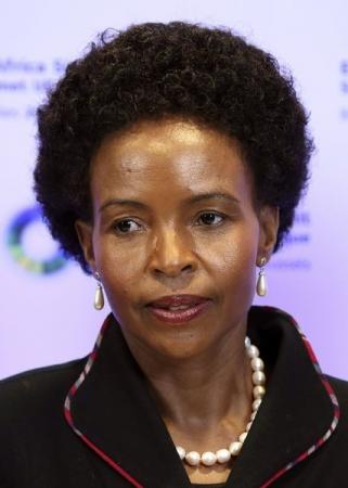 South African Minister of International Relations and Cooperation Maite Nkoana-Mashabane poses during an European Union (EU)-Africa summit in Brussels April 2, 2014.  REUTERS/Francois Lenoir (BELGIUM  - Tags: POLITICS HEADSHOT) - RTR3JRSN