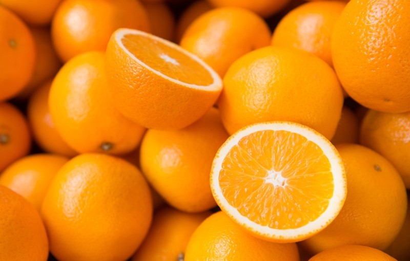 mhoje_orange1_photo_jpg