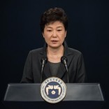 South Korean President Park Geun-Hye speaks during an address to the nation, at the presidential Blue House in Seoul on November 4, 2016. REUTERS/Ed Jones/Pool