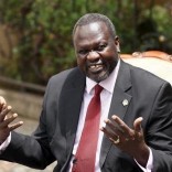 South Sudan's rebel leader Riek Machar addresses a news conference in his office in Ethiopia's capital Addis Ababa, August 31, 2015. REUTERS/Tiksa Negeri