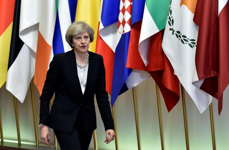 Britain's Prime Minister Theresa May leaves a EU Summit at the European Council headquarters in Brussels, Belgium December 15, 2016. REUTERS/Eric Vidal