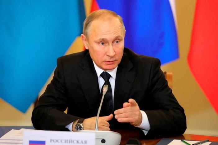 Russian President Vladimir Putin attends a session of the Collective Security Treaty Organisation (CSTO) in St. Petersburg, Russia December 26, 2016.  Sputnik/Michael Klimentyev/Kremlin/via REUTERS