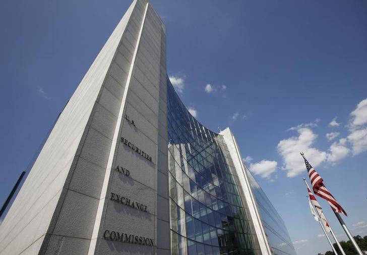 The headquarters of the U.S. Securities and Exchange Commission (SEC) are seen in Washington, July 6, 2009. REUTERS/Jim Bourg