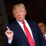 U.S. President-elect Donald Trump talks to members of the media at Mar-a-Lago estate in Palm Beach, Florida, U.S., December 21, 2016. REUTERS/Carlos Barria