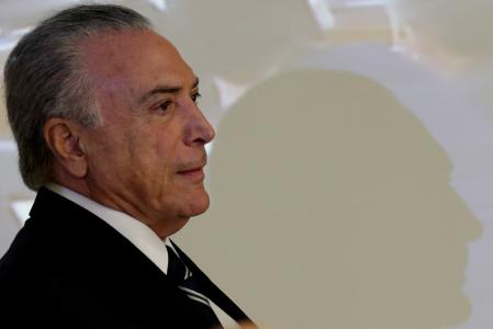 Brazil's President Michel Temer arrives for a meeting with the Pension Reform Commission at the Planalto Palace in Brasilia, Brazil, February 21, 2017. REUTERS/Ueslei Marcelino