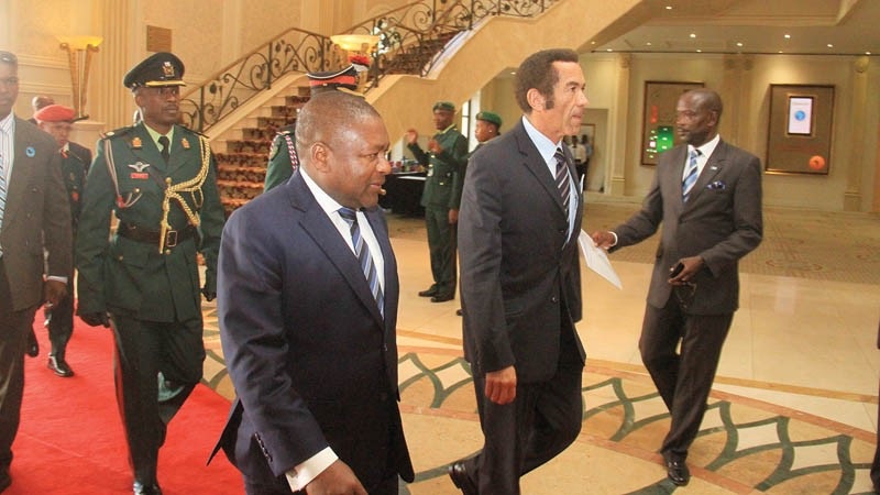 nyusi-khama-bw