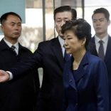 Ousted South Korean President Park Geun-hye arrives for questioning on her arrest warrant at the Seoul Central District Court in Seoul, South Korea, Thursday, March 30, 2017. REUTERS/Ahn Young-Joon/Pool