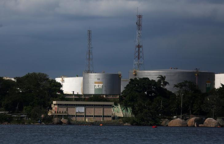Brazil's state-run oil company Petrobras fuel tanks are seen in the Guanabara bay in Rio de Janeiro, Brazil March 13, 2017.  REUTERS/Pilar Olivares