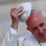 Pope Francis' wears his skull cap during Wednesday general audience in Saint Peter's square at the Vatican, April 26, 2017. REUTERS/Tony Gentile