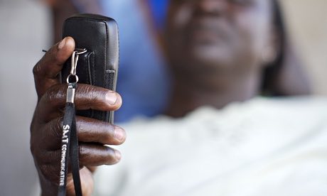 Mobile-use-Africa-011