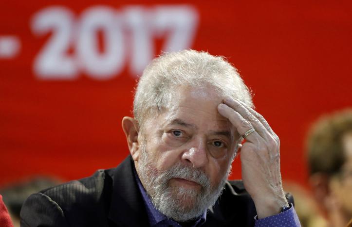 FILE PHOTO:  Brazil's former President Luiz Inacio Lula da Silva attends a Workers Party (PT) congress in Sao Paulo, Brazil, May 5, 2017. REUTERS/Leonardo Benassatto/File Photo
