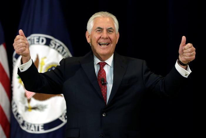 U.S. Secretary of State Rex Tillerson gestures before delivering remarks to the employees at the State Department in Washington, U.S., May 3, 2017. REUTERS/Yuri Gripas