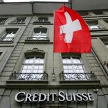 The logo of Swiss bank Credit Suisse is seen outside their branch in Bern, Switzerland May 9, 2016. REUTERS/Ruben Sprich/File Photo - RTSFS40