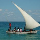 ibo.island.boat