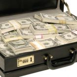 Getty_W_112211_SuitcaseMoney