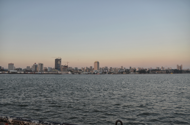 Maputo_seen_from_Katembe_2014