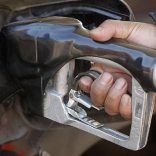 d366bf2c-0f49-492b-be88-045a6faa447d-120329_gas_pump_2_660