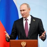 Russian President Vladimir Putin speaks during a news conference after the G20 summit in Hamburg, northern Germany, July 8, 2017.     REUTERS/Alexander Zemlianichenko/POOL